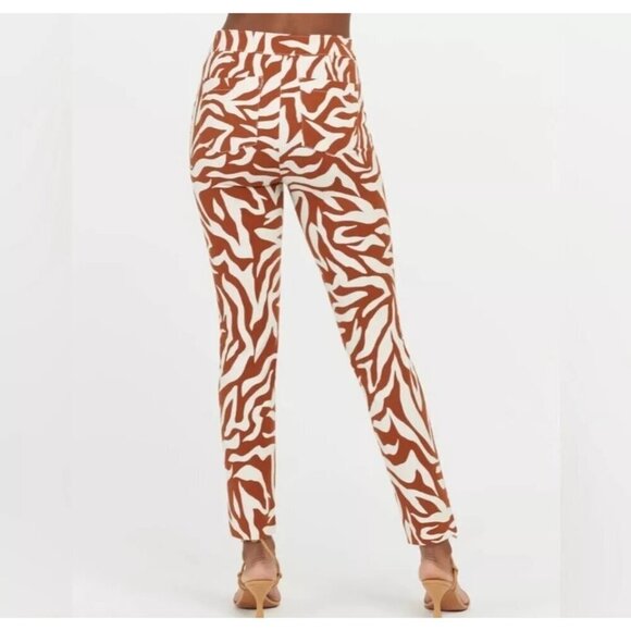 SPANX On-the-Go Ankle Slim Straight Pants Pull On Clay Zebra Brown Women XS - Picture 3 of 16